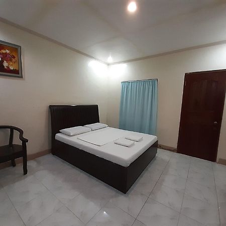 Hillside Resort Puerto Princesa Exterior photo