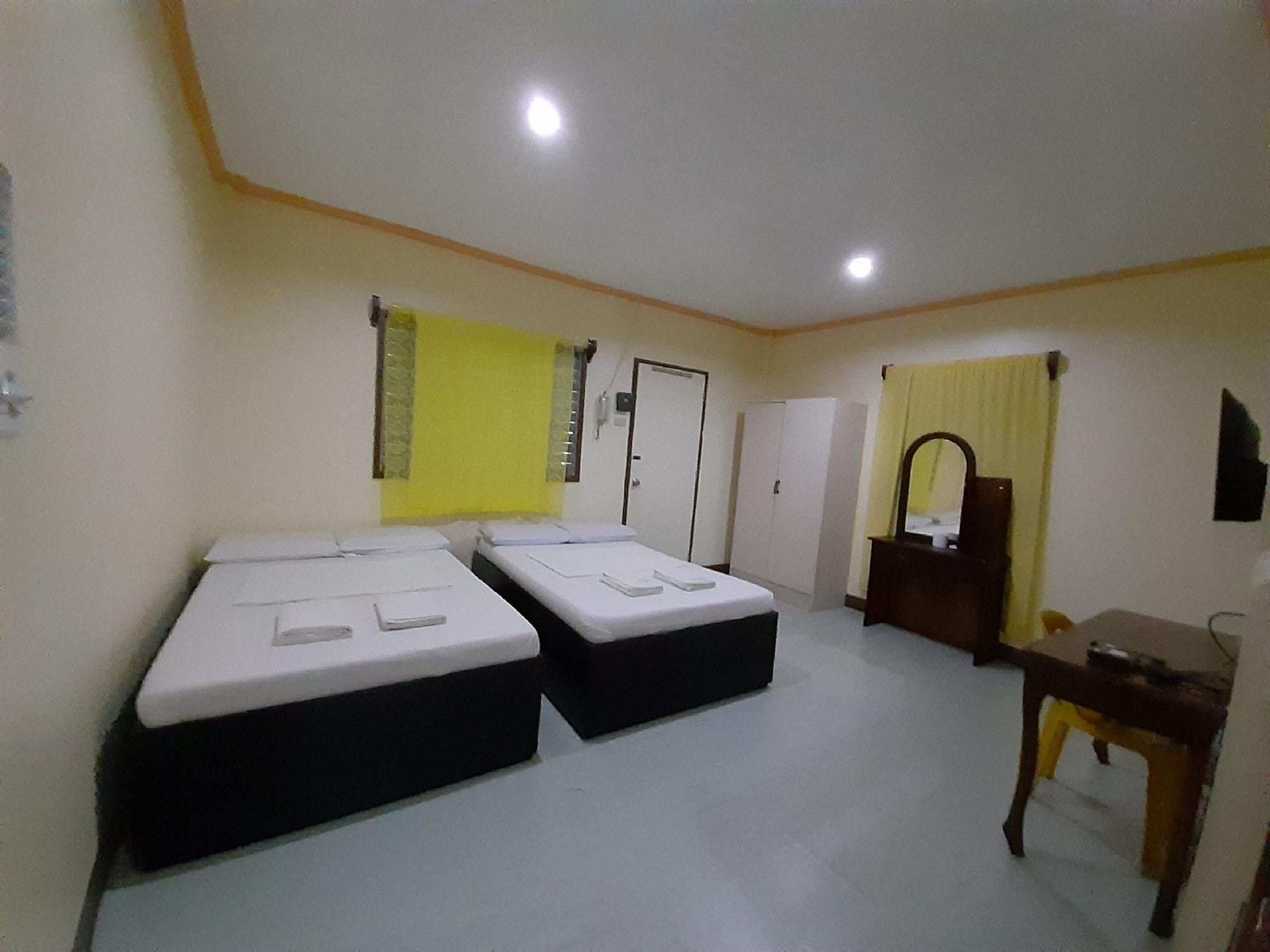 Hillside Resort Puerto Princesa Exterior photo