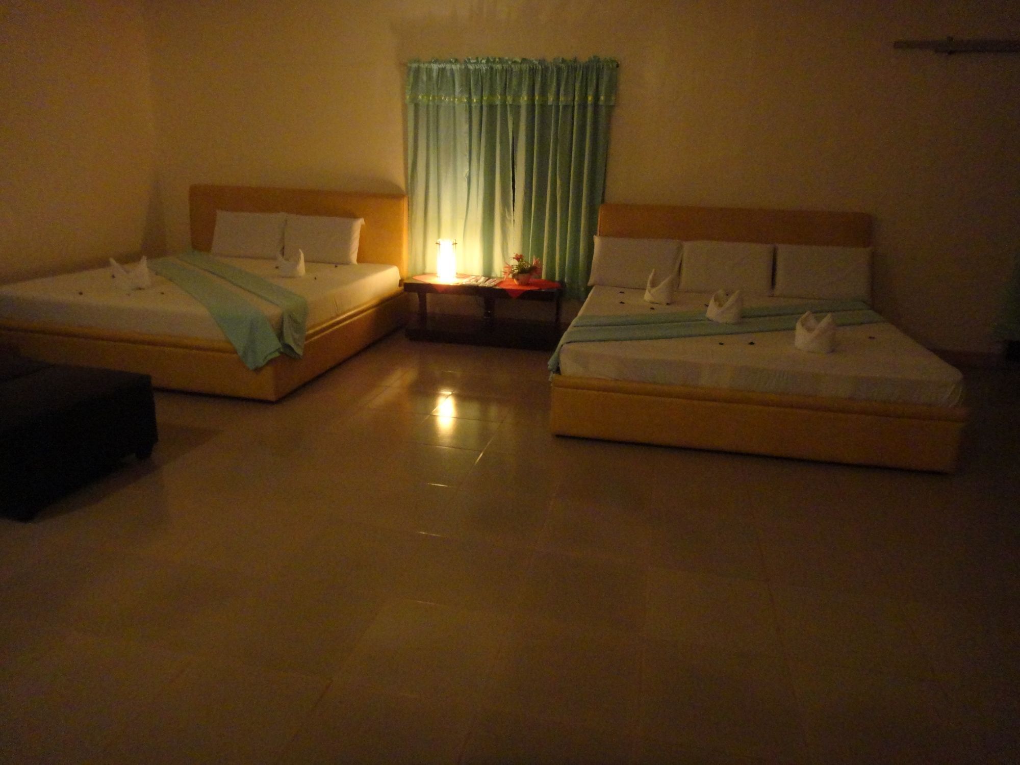 Hillside Resort Puerto Princesa Exterior photo