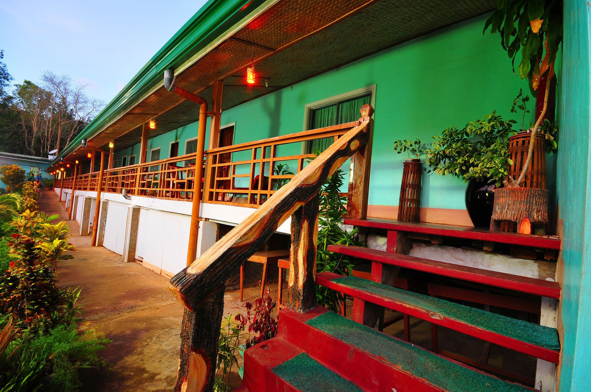 Hillside Resort Puerto Princesa Exterior photo