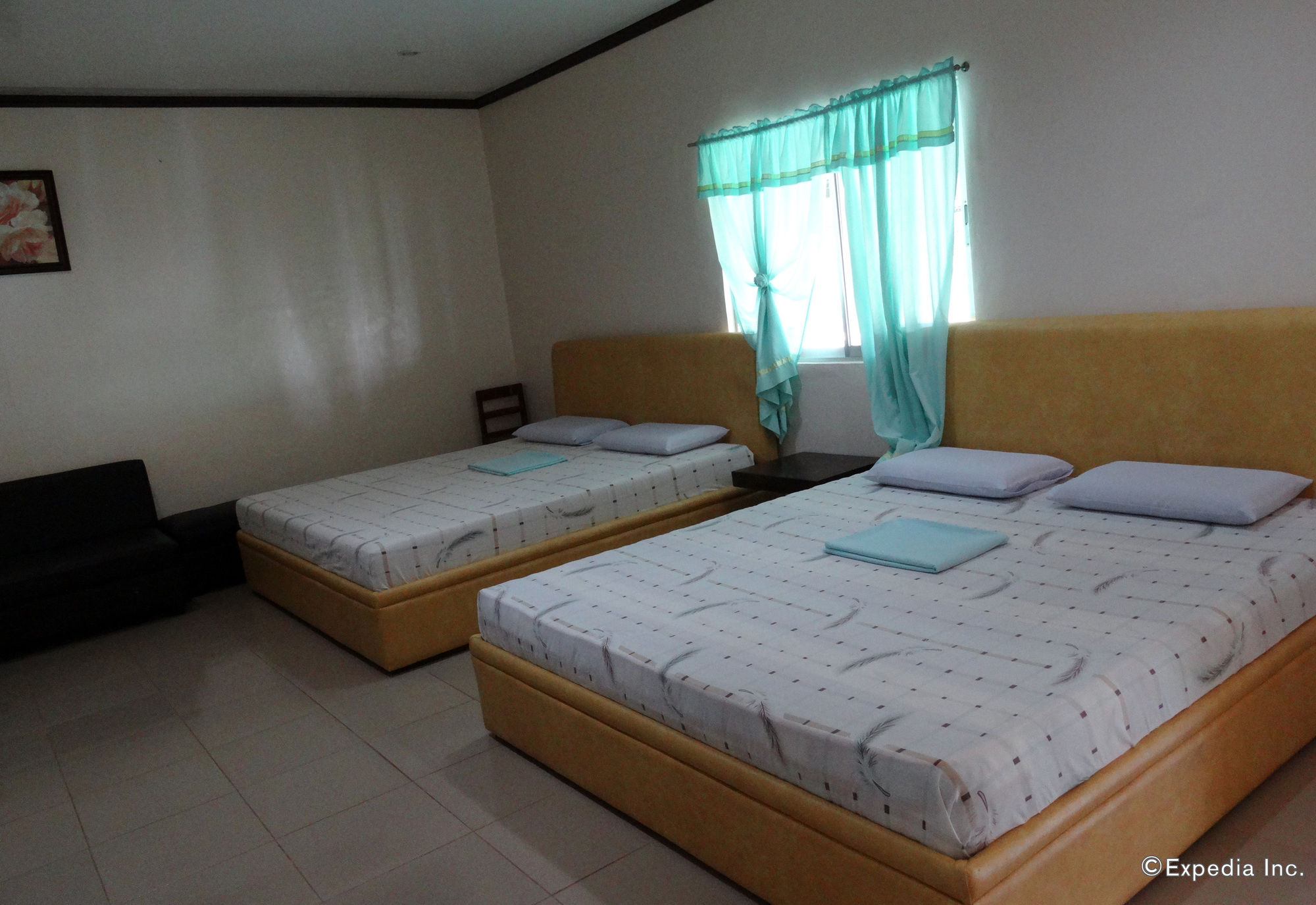 Hillside Resort Puerto Princesa Exterior photo