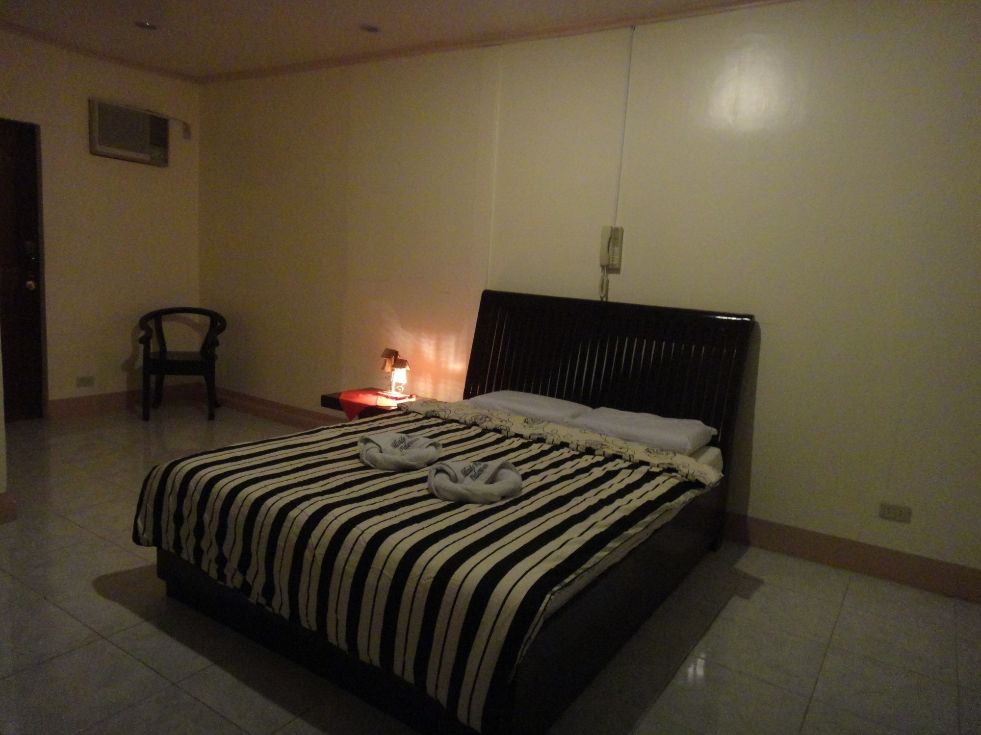 Hillside Resort Puerto Princesa Exterior photo